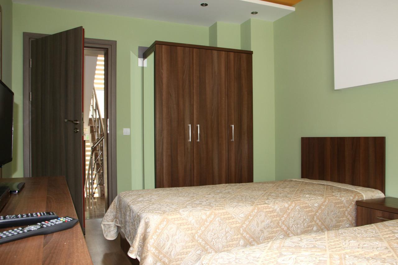 Hotel Kichika Rudozem Ruang foto