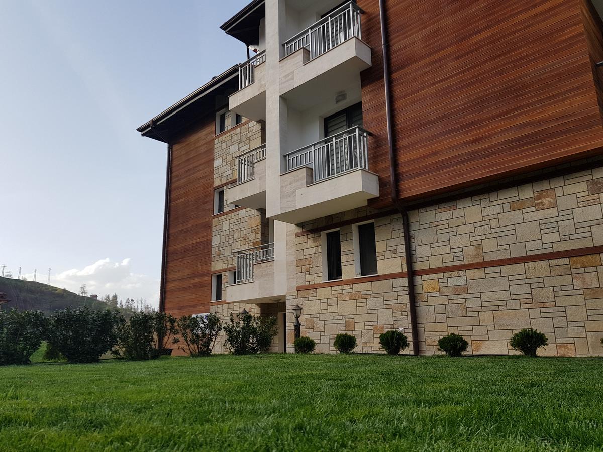Hotel Kichika Rudozem Bagian luar foto